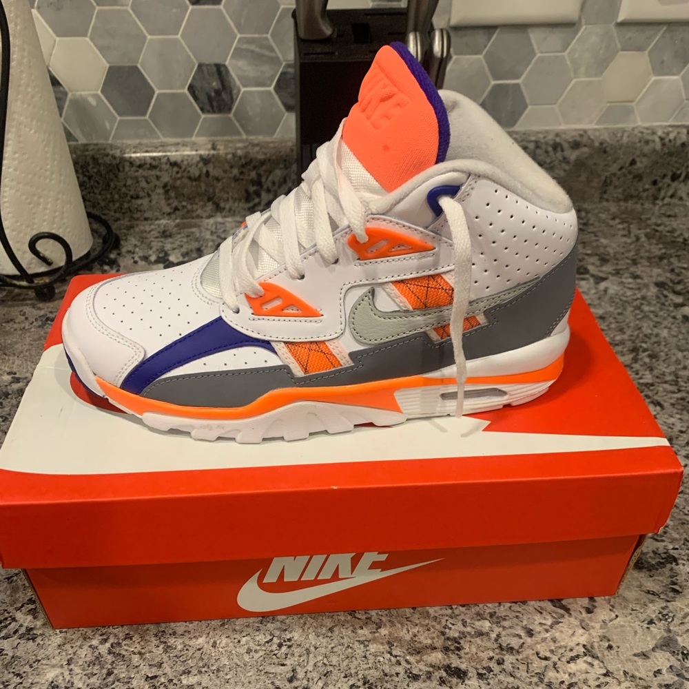 Must Have Sneakers!!